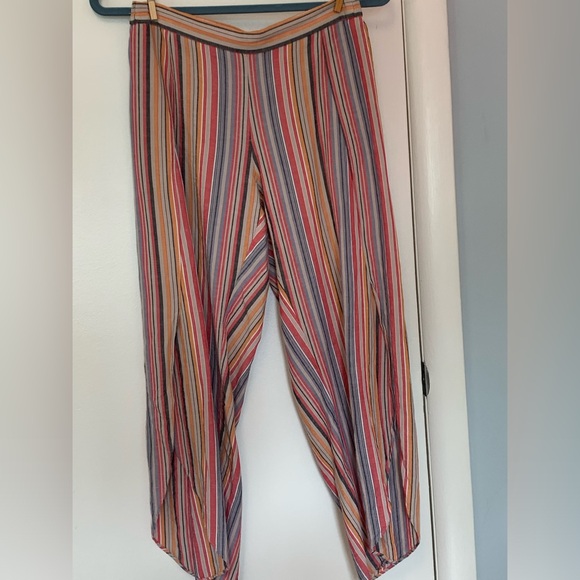 Colourful set perfect for casual days. - Picture 6 of 11